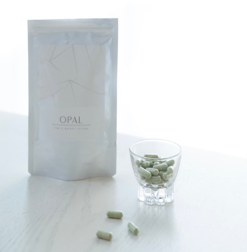 OPAL サプリメント パッケージとカプセル